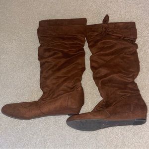 Gilly boots